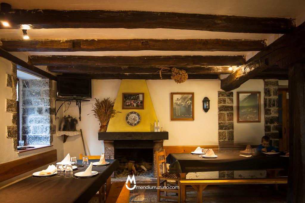 Casa Rural Eleizondo Haundia Itziar エクステリア 写真